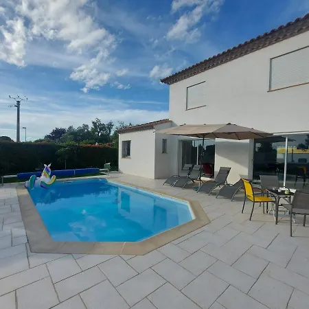 Nouvelle T2 Mezzanine Et Piscine Apartamento Valergues
