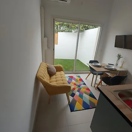 Nouvelle T3 Mezzanine Et Piscine Apartment Valergues