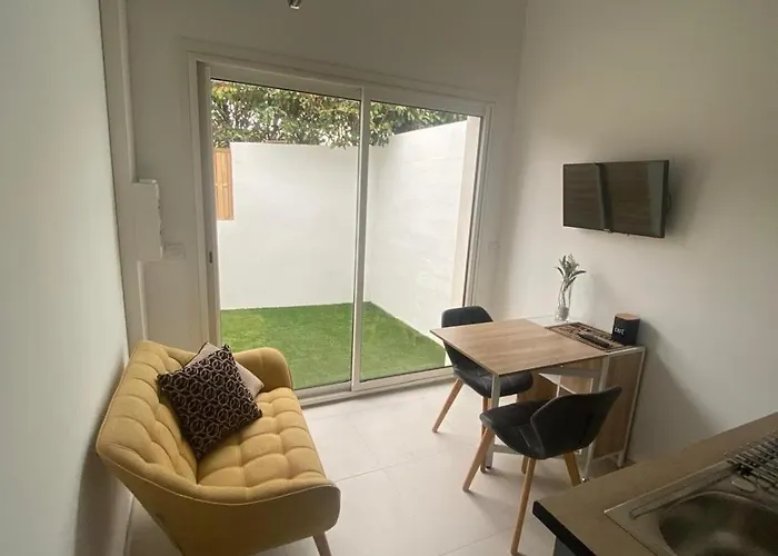Daire Nouvelle T2 Mezzanine Et Piscine Valergues