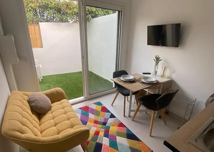 Daire Nouvelle T2 Mezzanine Et Piscine Valergues